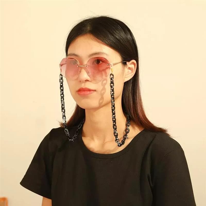 سلسلة بعدة اللوان فاخرة لحمل النظارات